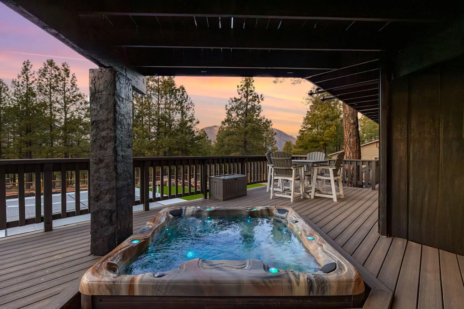 The Big Deck Spacious - Pickleball - Game Room - Vacation Rental in Flagstaff, Arizona