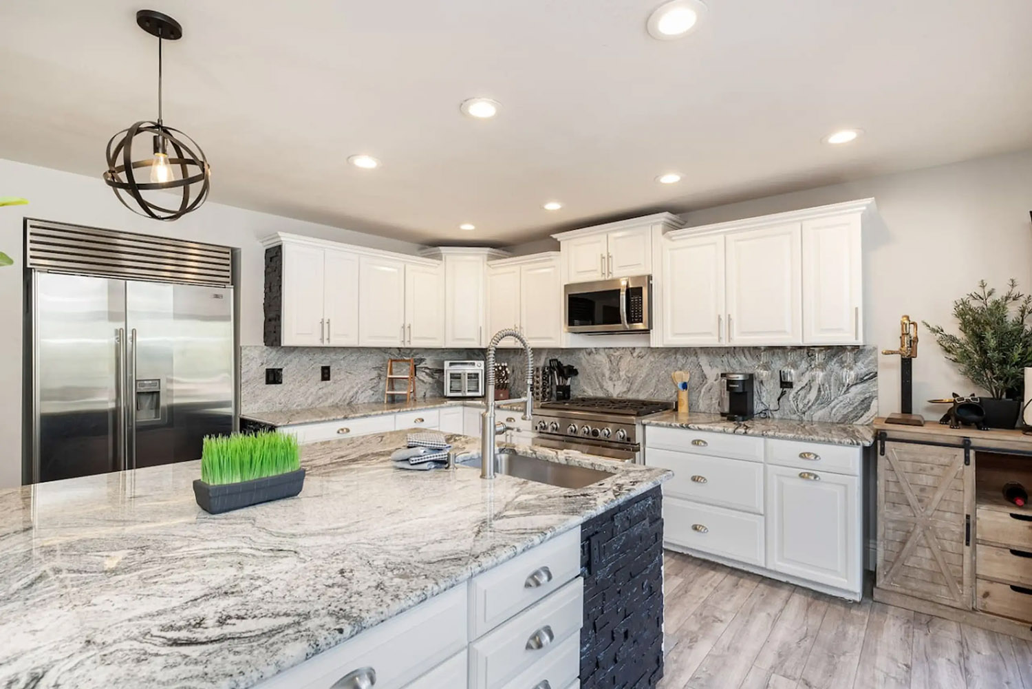 The Big Deck Spacious - Pickleball - Game Room - Vacation Rental in Flagstaff, Arizona