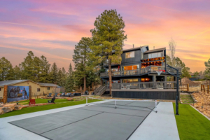 The Big Deck Spacious - Pickleball - Game Room - Vacation Rental in Flagstaff, Arizona